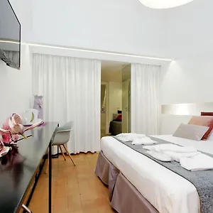 B&g Navona Apartment
